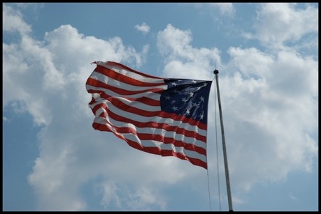 Fort-McHenry-flag-top-7-4-12