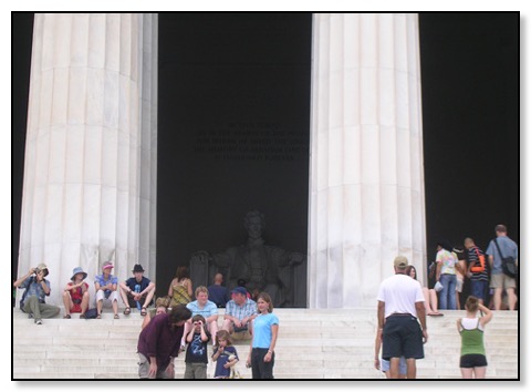 Lincoln Mem and people
