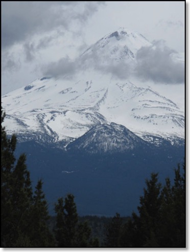 Mt.-Shasta-in-clouds