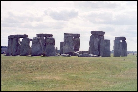 stonehenge002c-england-3-11-13